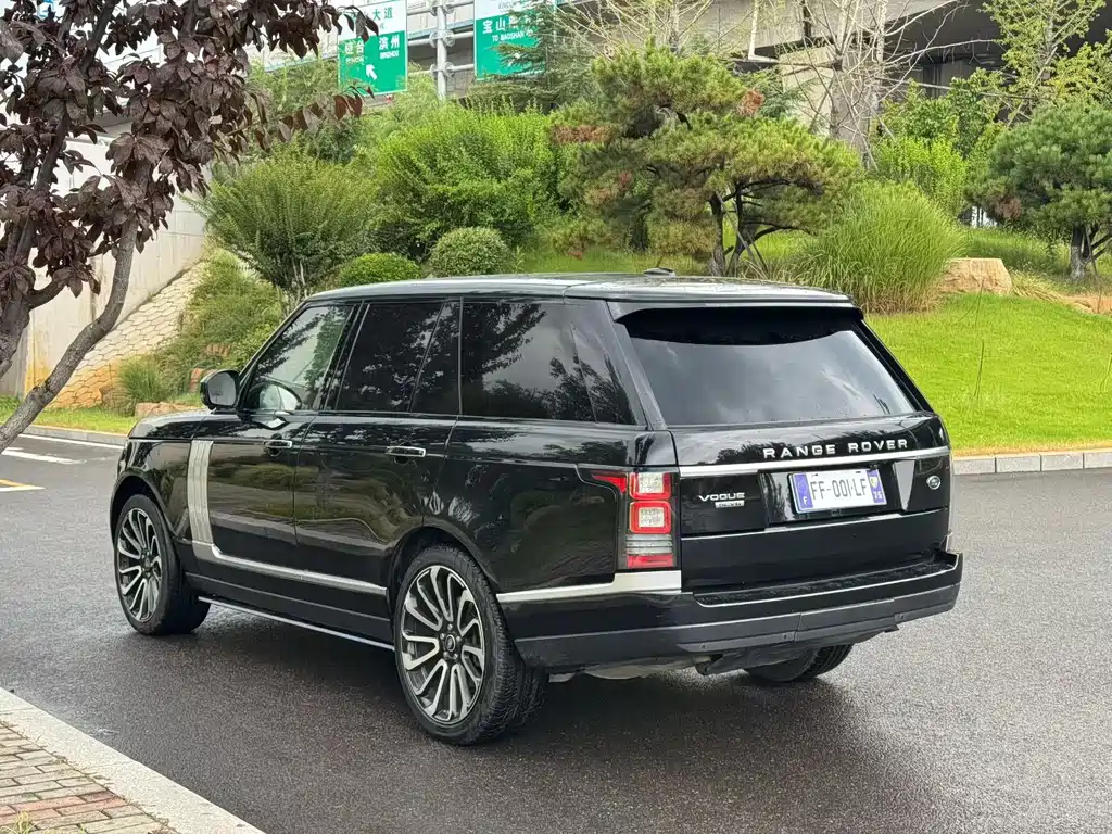 Land Rover Range Rover 2015 — фото 7