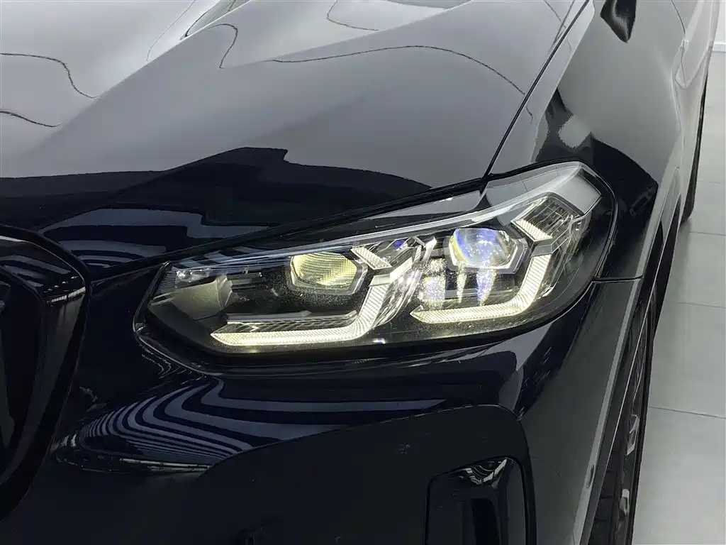 BMW X3 2022 — фото 11