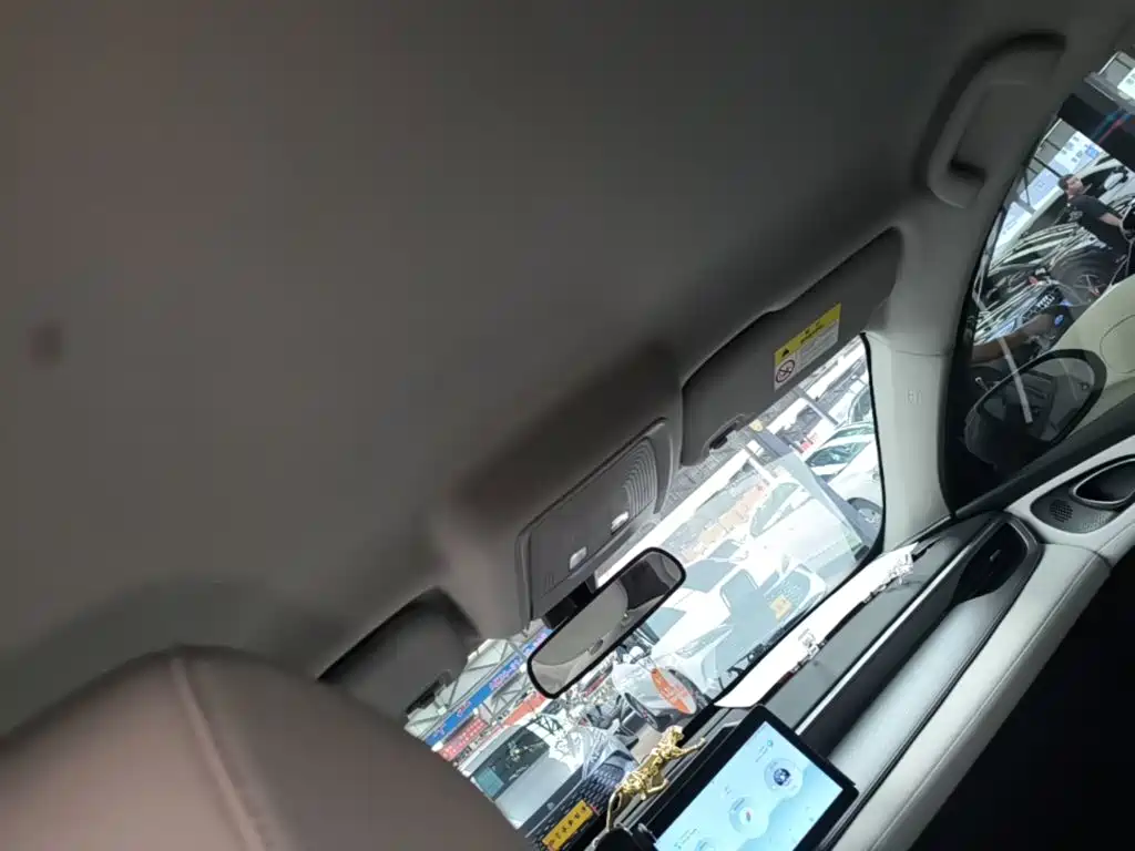 BYD Seal 05 DM-i 2025 — фото 18