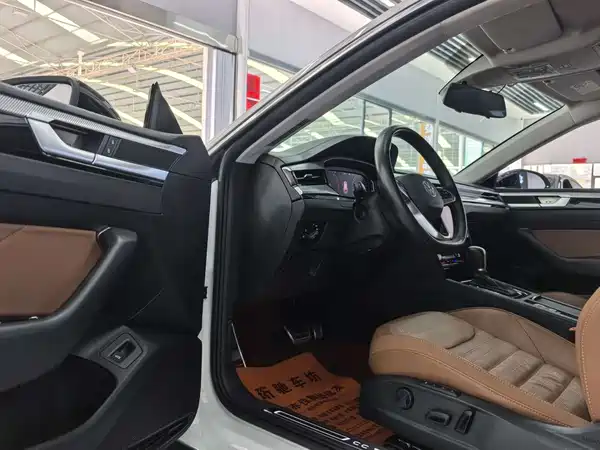 Volkswagen CC 2021