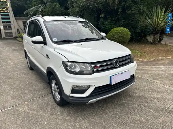 Dongfeng Scenery 370 2016