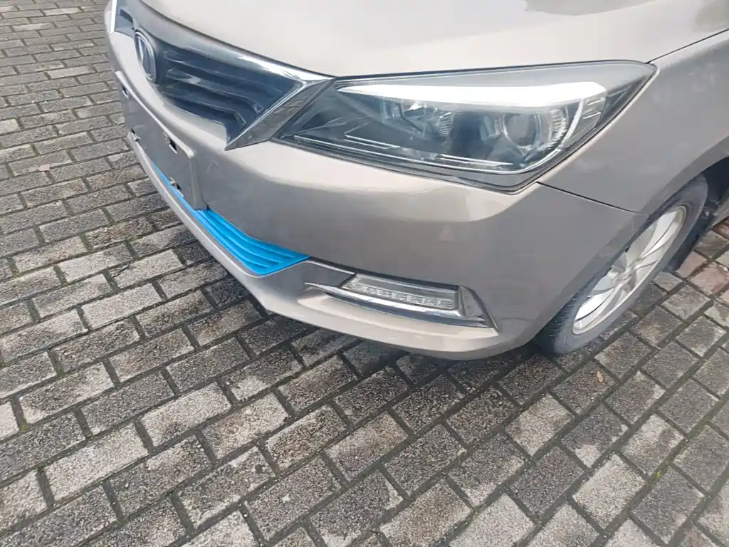 Changan V7 2017 — фото 18