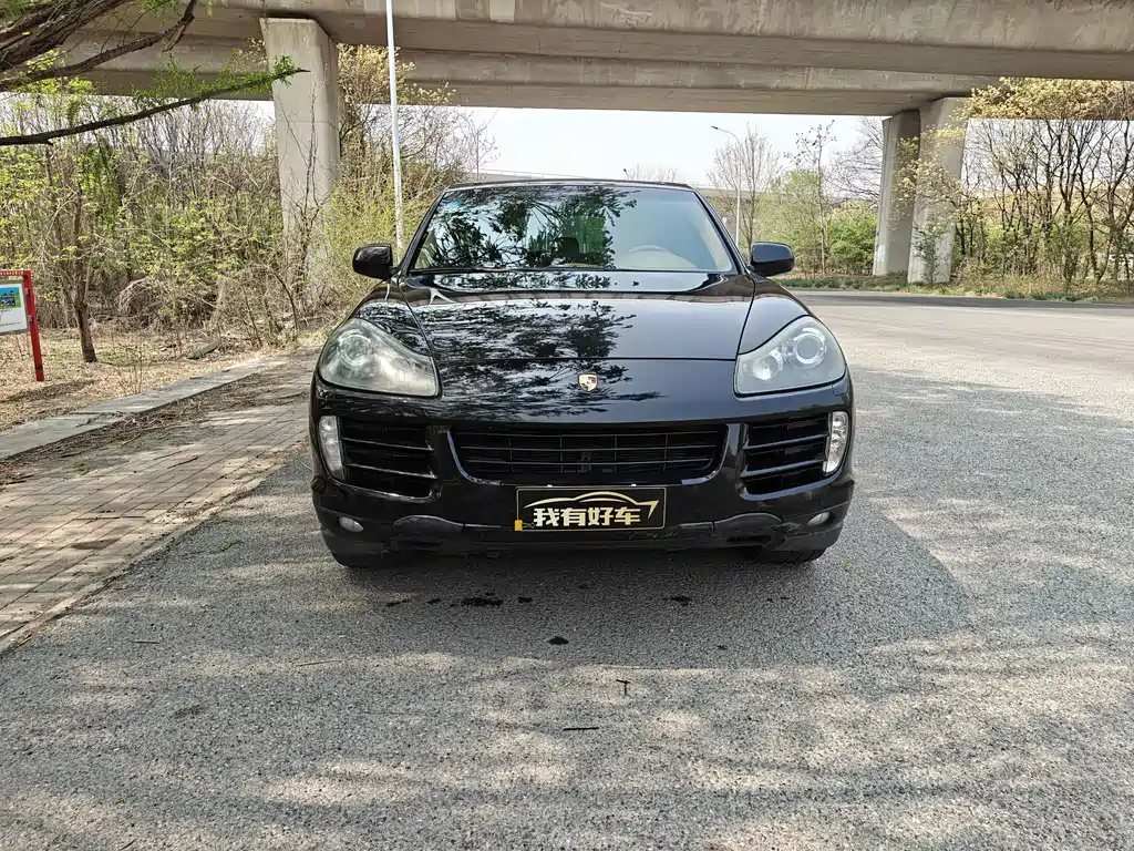 Porsche Cayenne 2010 — фото 2