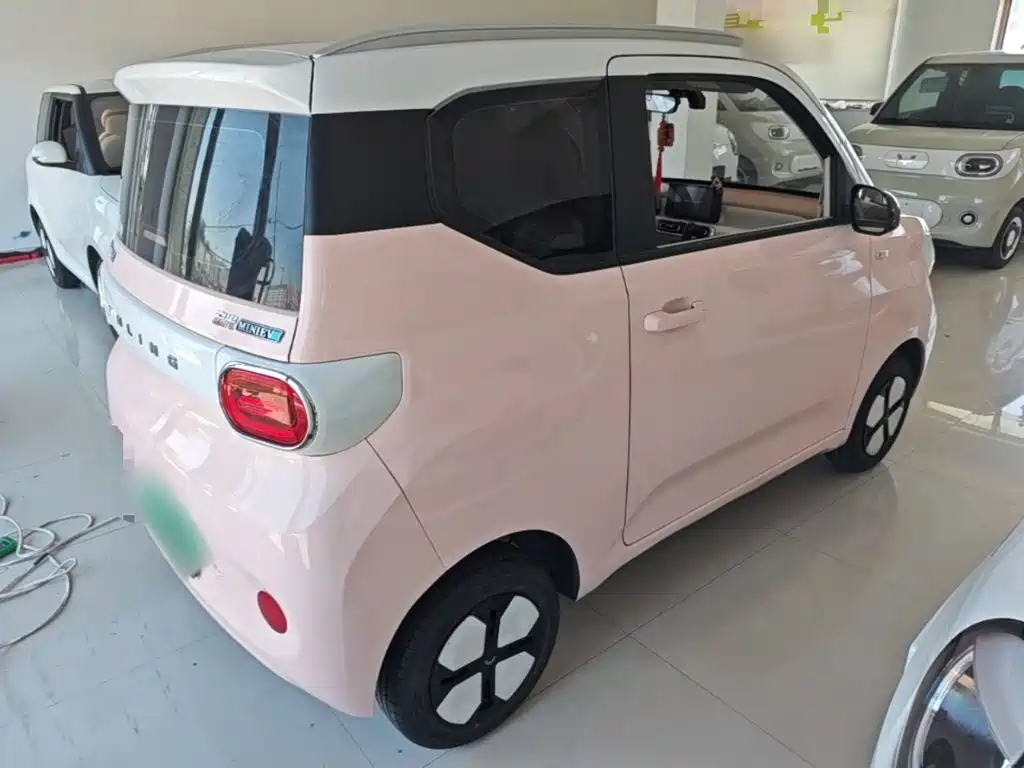 Wuling MINIEV 2024