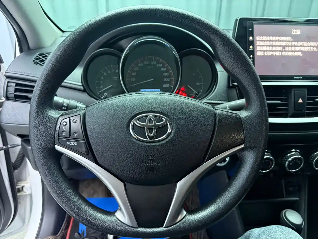 Toyota Vios 2023 — фото 10