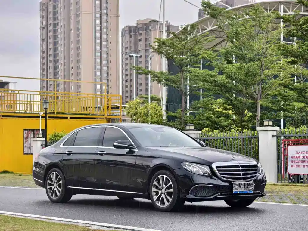 Mercedes-Benz E-Class 2017