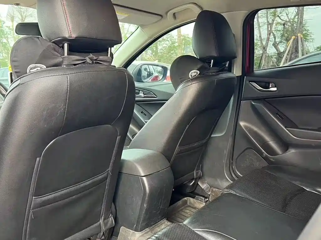 Mazda 3 Angkesela 2014