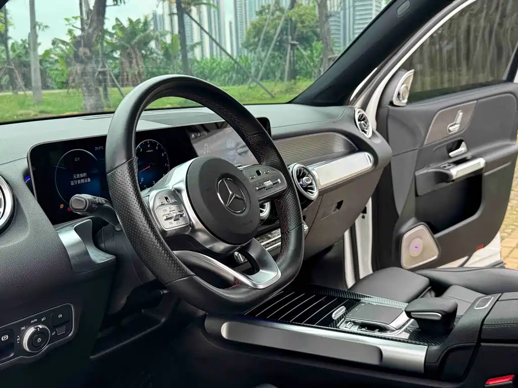 Mercedes-Benz GLB 2020 — фото 14