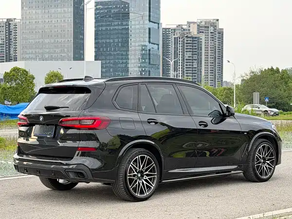 BMW X5 2022