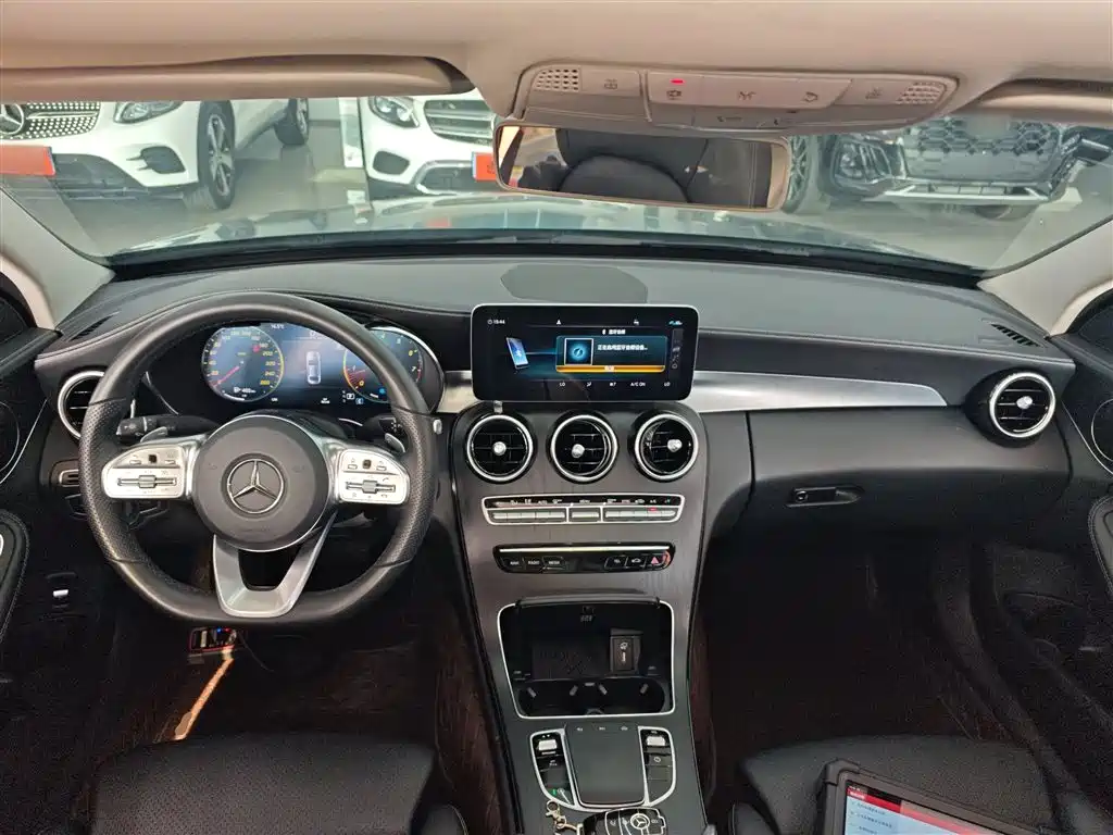 Mercedes-Benz C-Class 2020 — фото 10