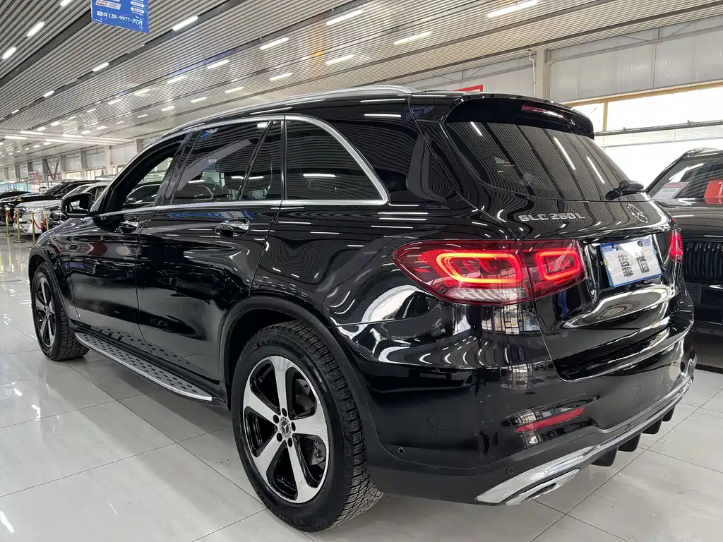 Mercedes-Benz GLC 2022 — фото 7
