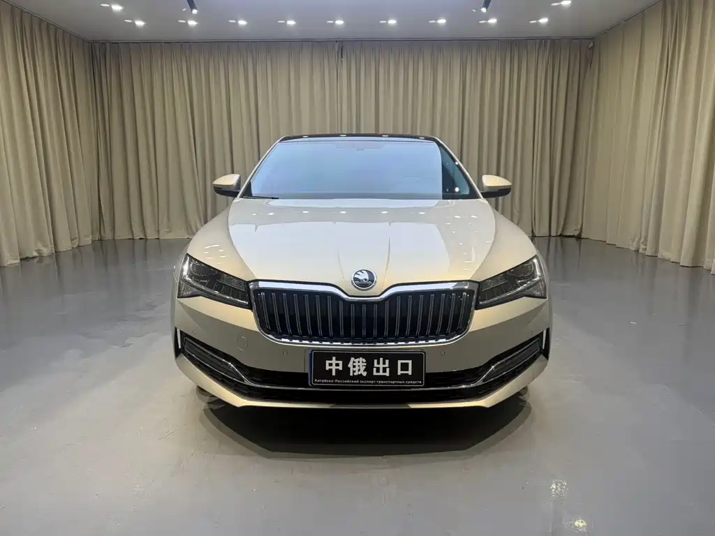 Skoda Superb 2023