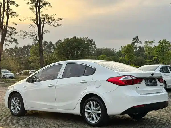 Kia K3 2017