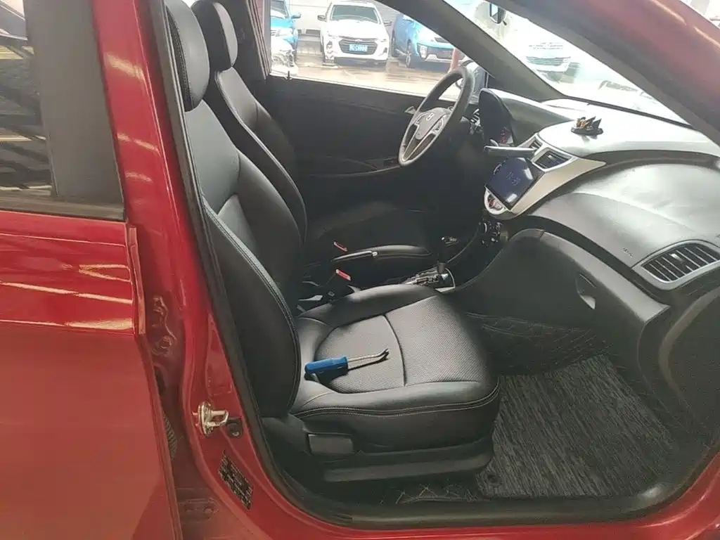 Hyundai Rui Yi 2015 — фото 25
