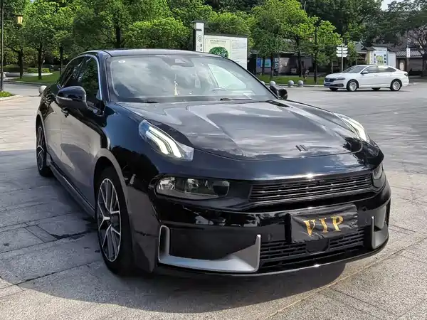 Lynk & Co 03 2019