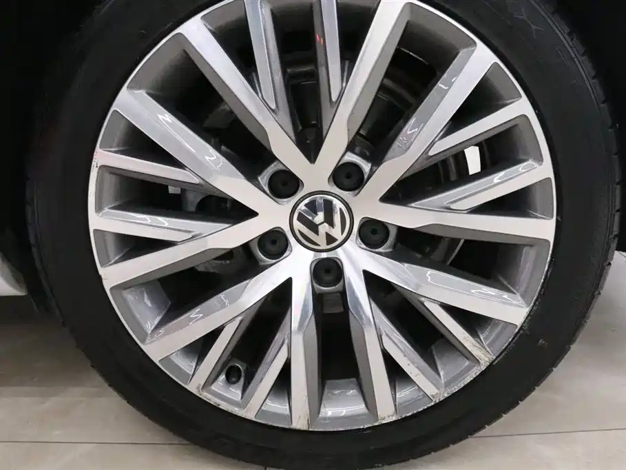 Volkswagen CC 2018 — фото 17