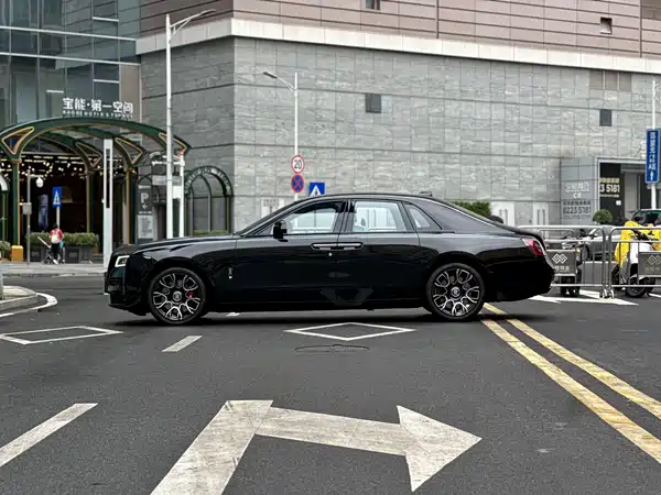 Rolls-Royce Ghost 2023