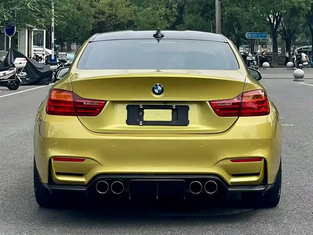 BMW M4 2018 — фото 6