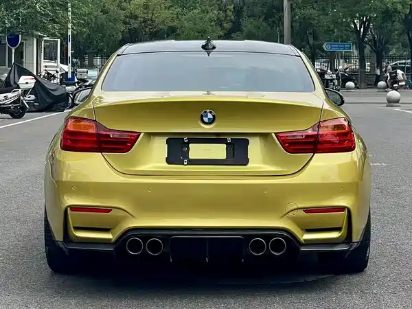 BMW M4 2018