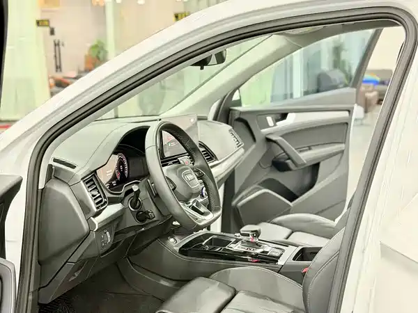 Audi Q5L 2024