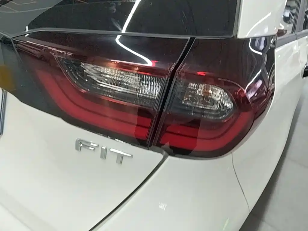 Honda Fit 2021 — фото 8