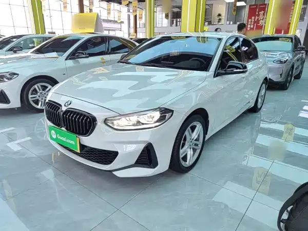 BMW 1 Series 2022