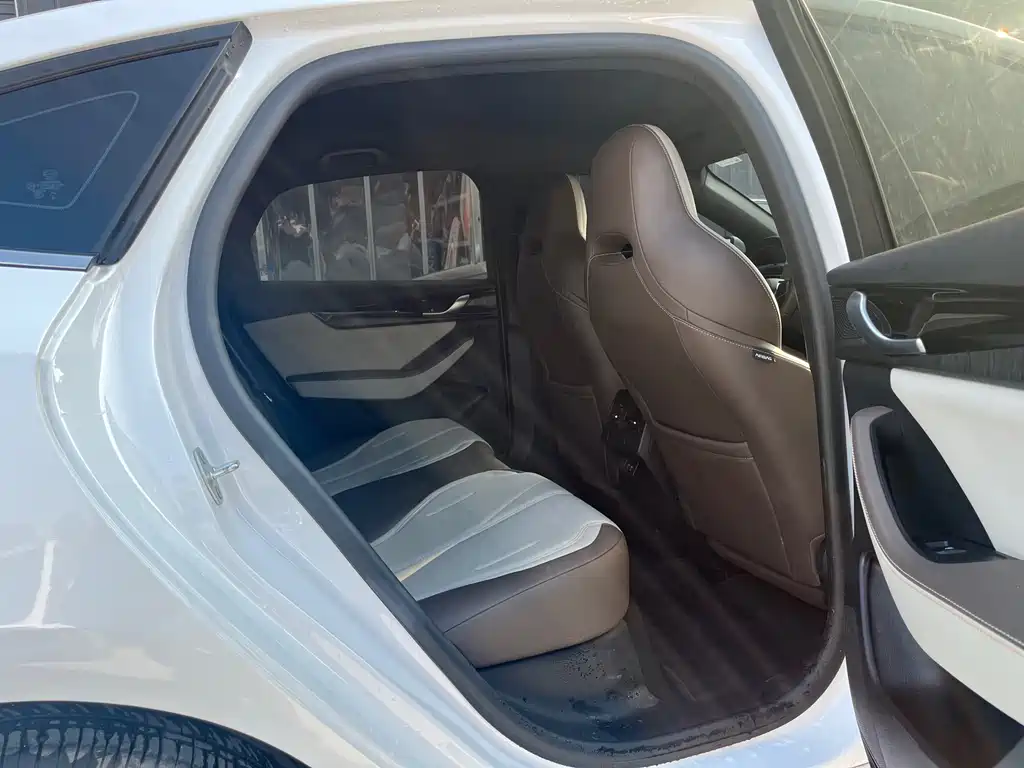 BYD Qin PLUS 2025 — фото 14