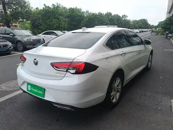 Buick Regal 2022