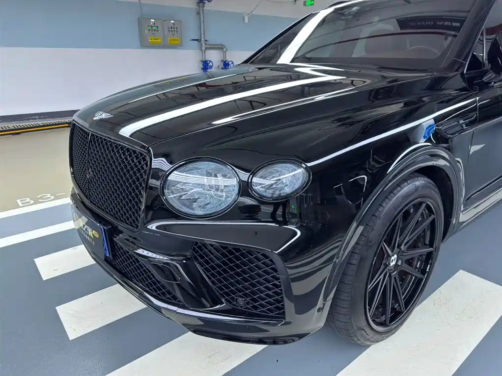 Bentley Bentayga 2021