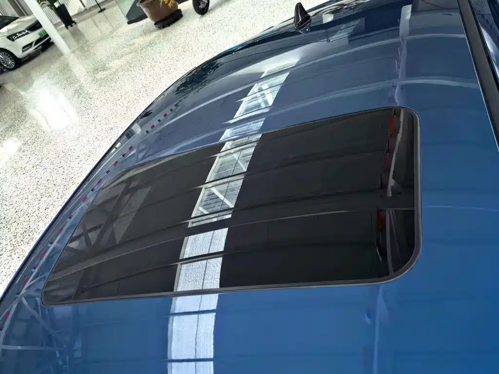 Hyundai Elantra 2022 — фото 13