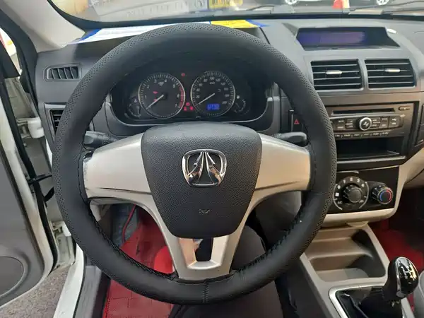 BAIC M20 2017