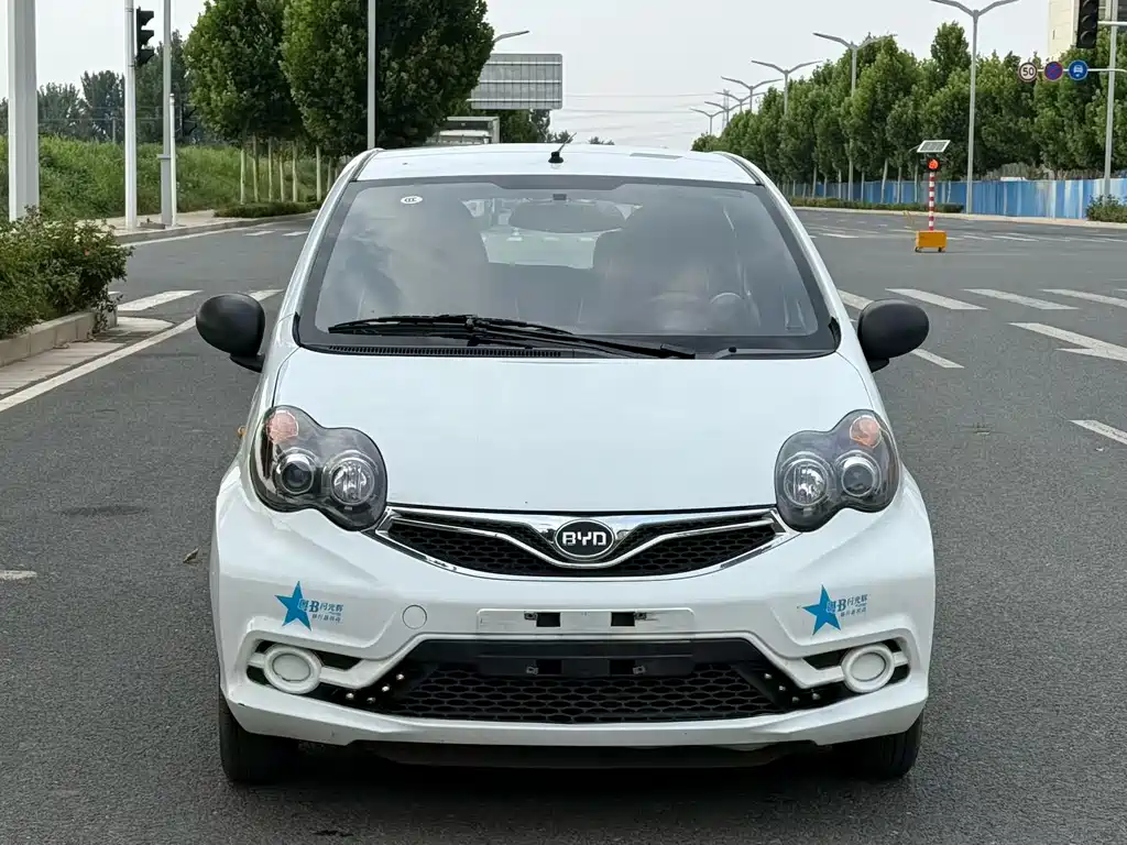 BYD F0 2017