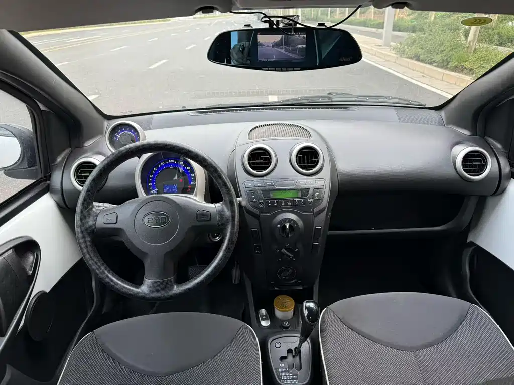 BYD F0 2017