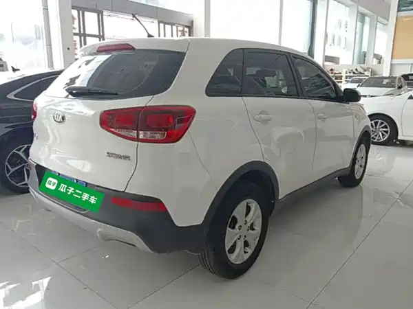 Kia KX3 2016