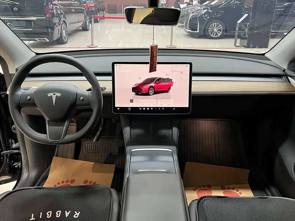 Tesla Model Y 2022 — фото 10