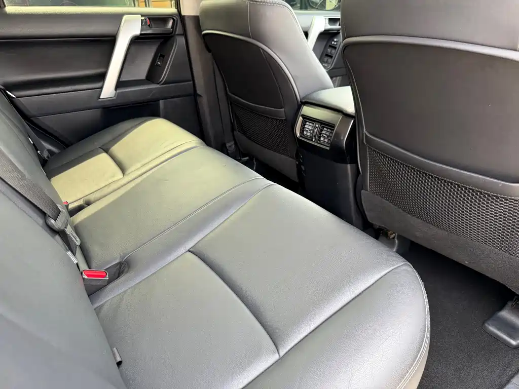 Toyota Prado 2016 — фото 20
