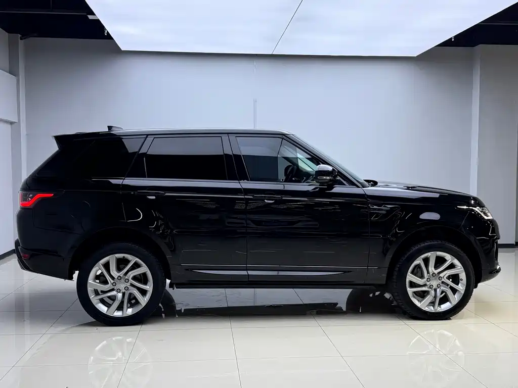 Land Rover Range Rover Sport 2018 — фото 4
