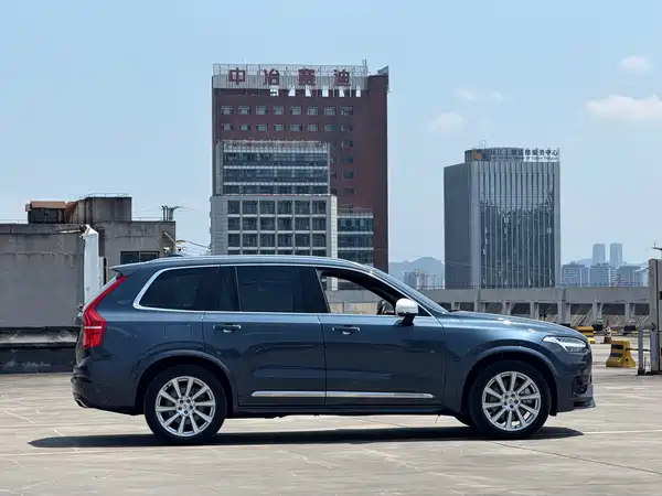 Volvo XC90 2018