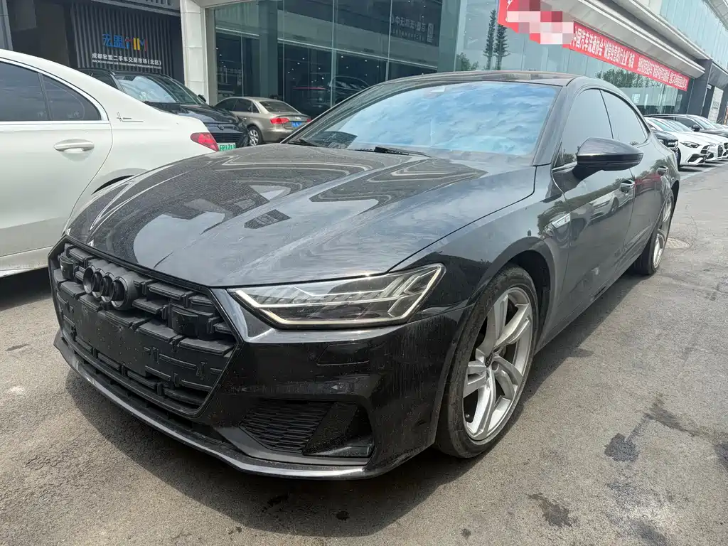 Audi A7L 2022