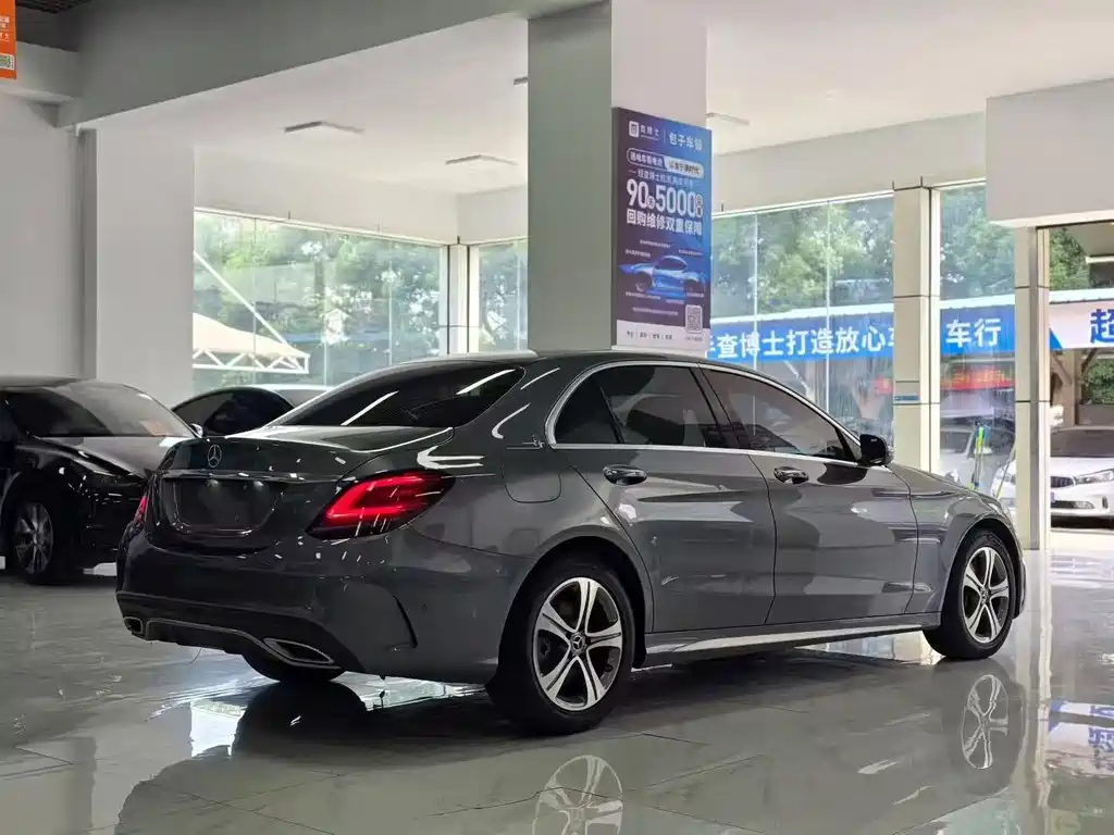 Mercedes-Benz C-Class 2020 — фото 9