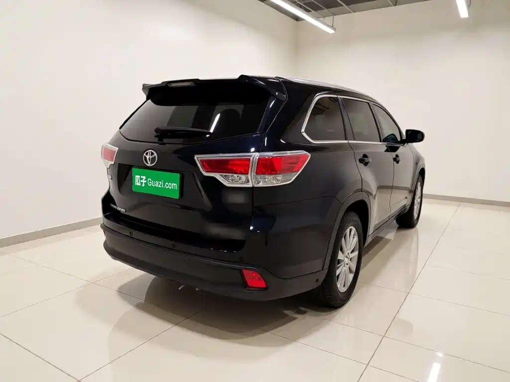 Toyota Highlander 2016