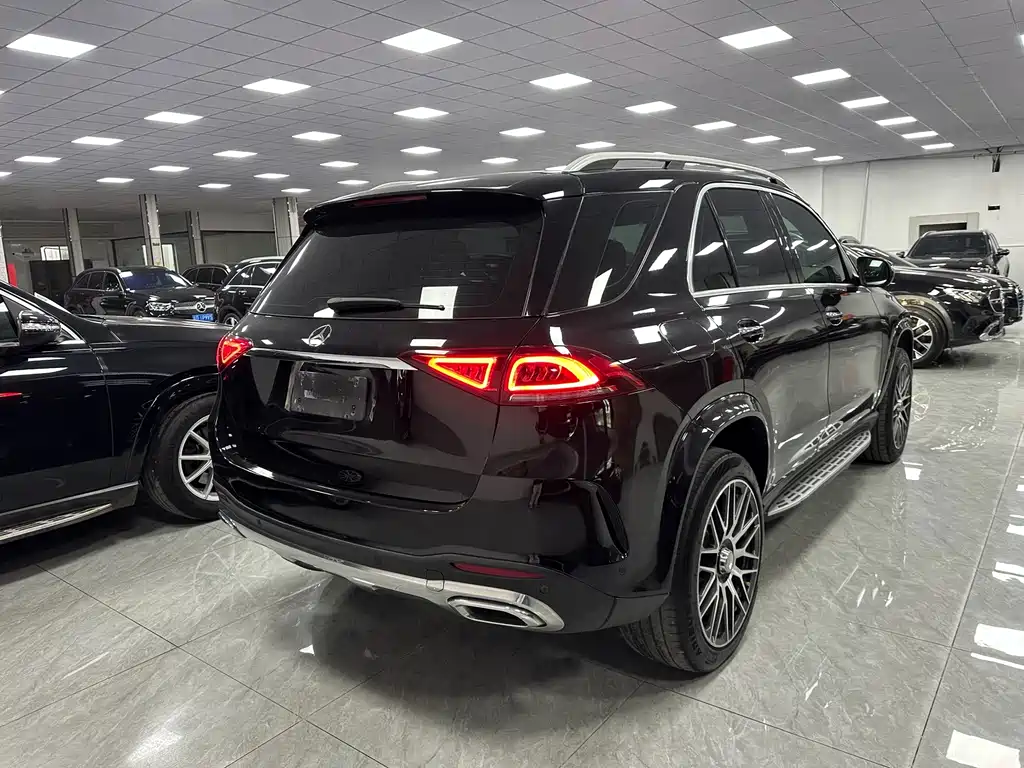 Mercedes-Benz GLE 2019 — фото 9