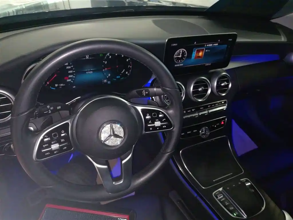 Mercedes-Benz C-Class 2020 — фото 10