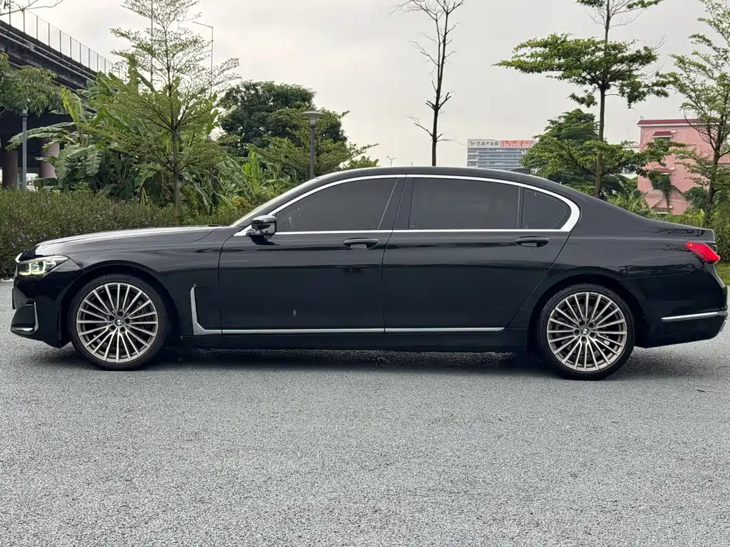 BMW 7 Series 2022