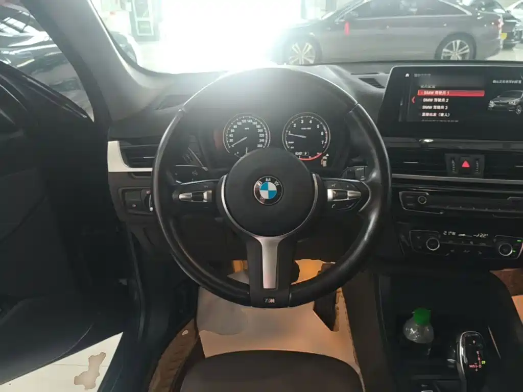 BMW X1 2021 — фото 11