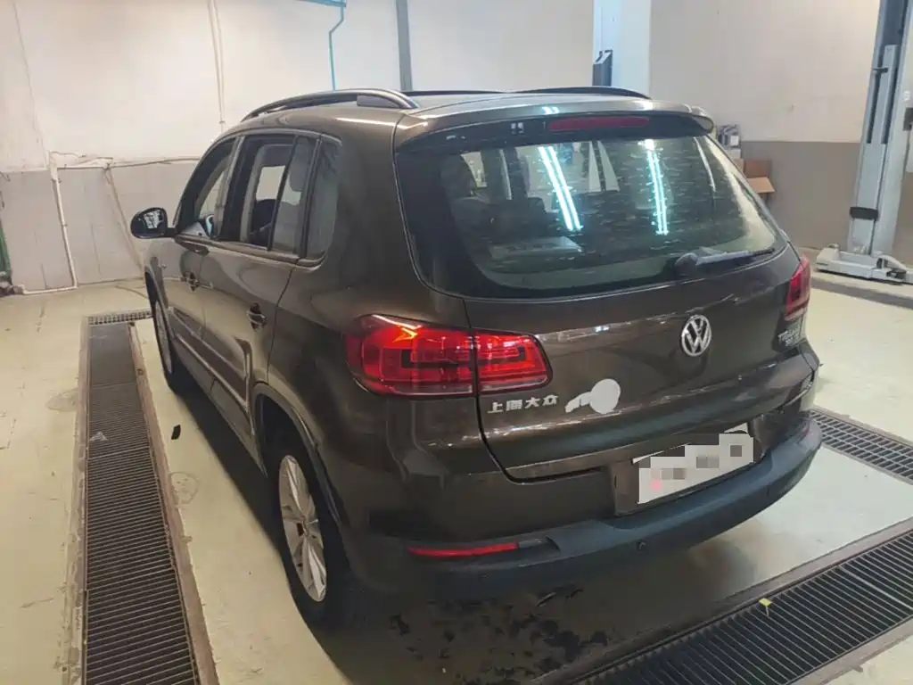 Volkswagen Tiguan 2016 — фото 9