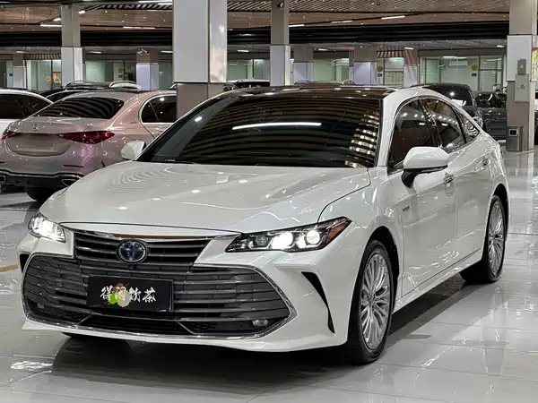 Toyota Avalon 2021