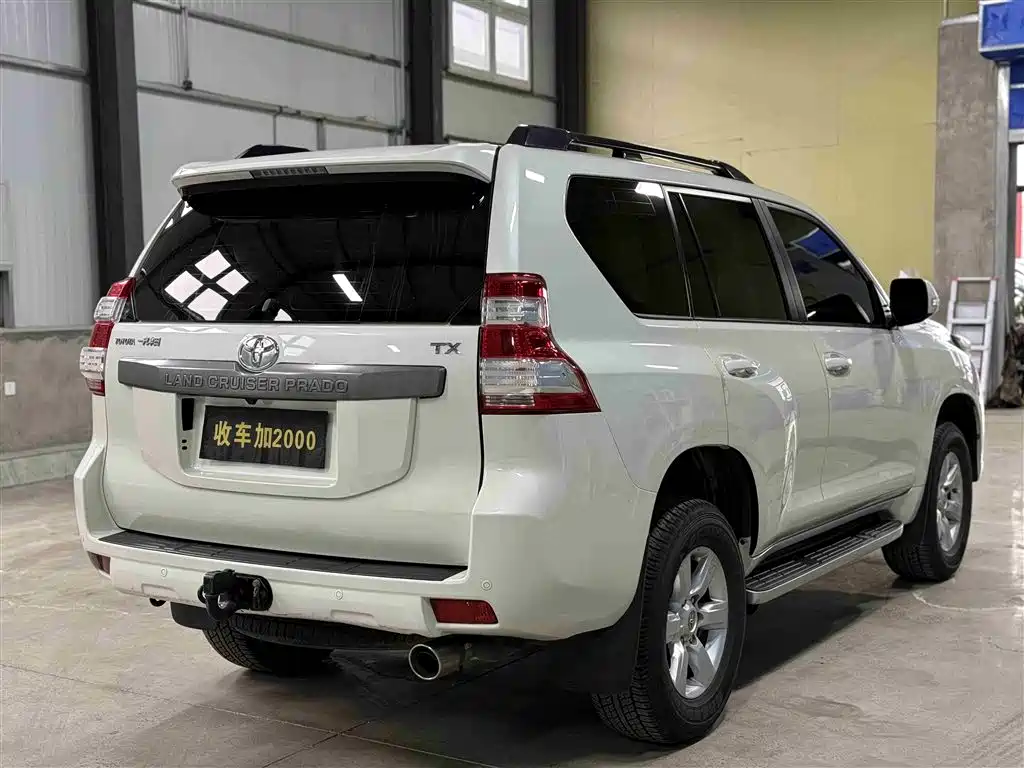 Toyota Prado 2017 — фото 8