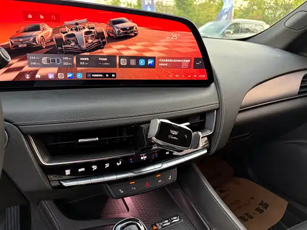 Cadillac CT5 2024