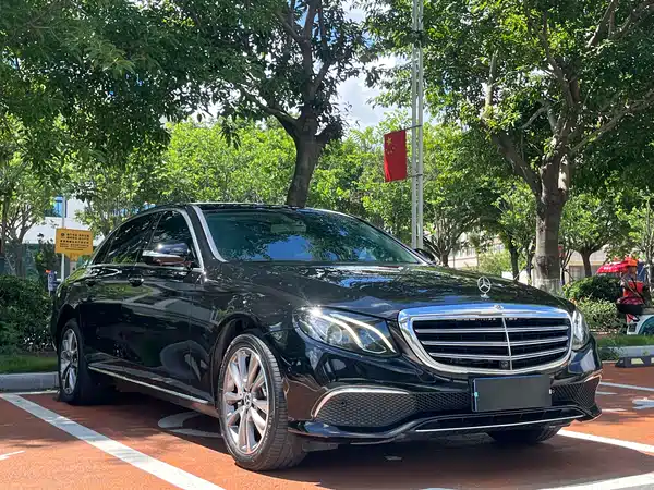 Mercedes-Benz E-Class 2018